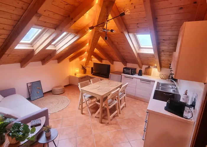 La Dolce - Attique Cosy Au Centre De Apartment Stresa
